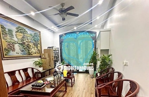 Bán nhà 6 tầng 40m2 tại Hồ Tùng Mậu